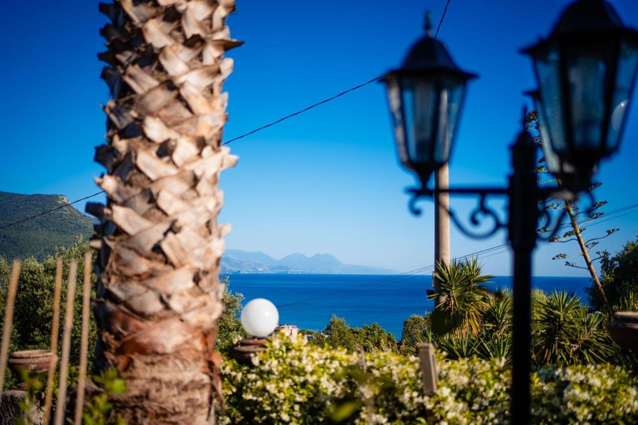 Chiaro Di Luna Maison d'hôtes Villammare